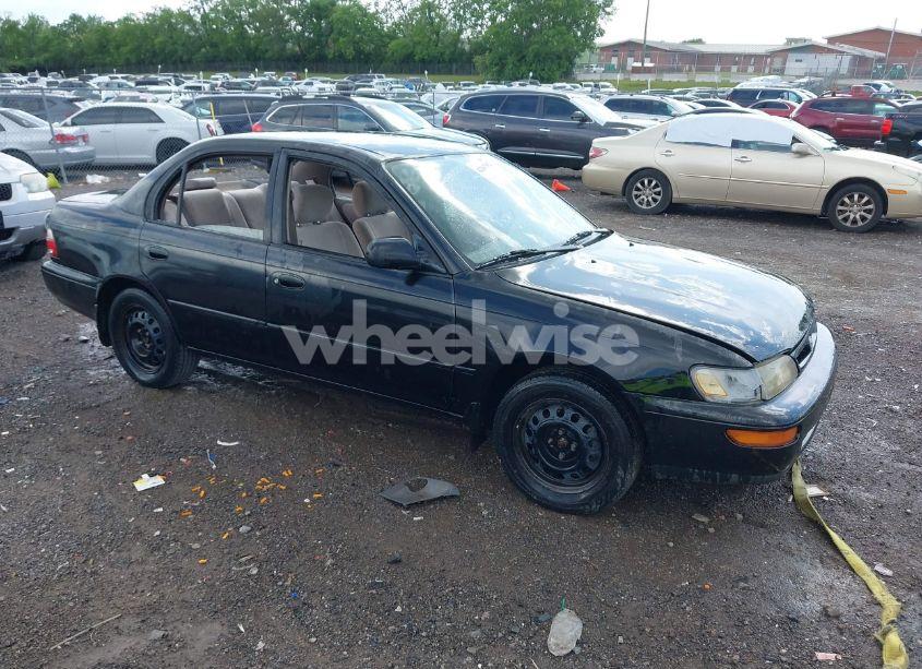 1997 Toyota Corolla DX (VIN 1NXBB02E4VZ630921) main photo