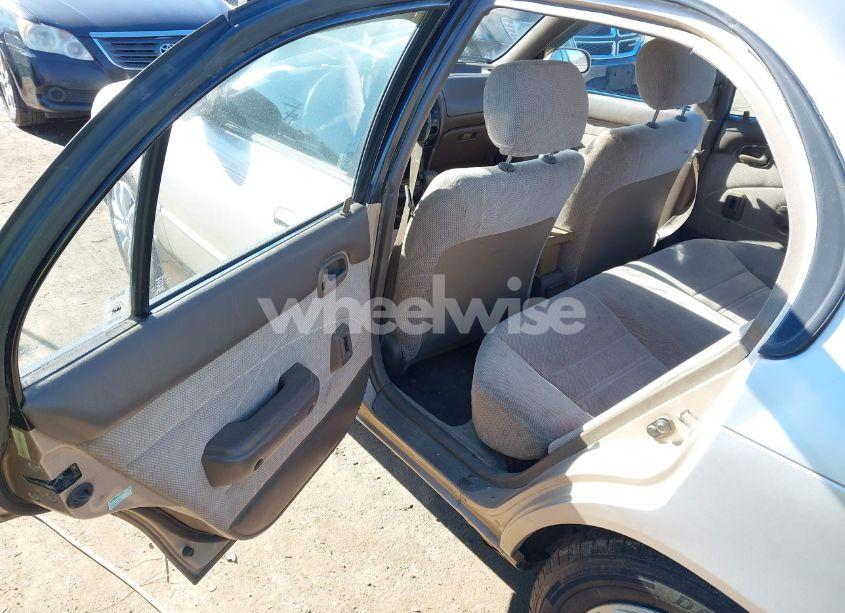 Photo 8 of 1996 Toyota Corolla DX (VIN 1NXBB02E5TZ480153)