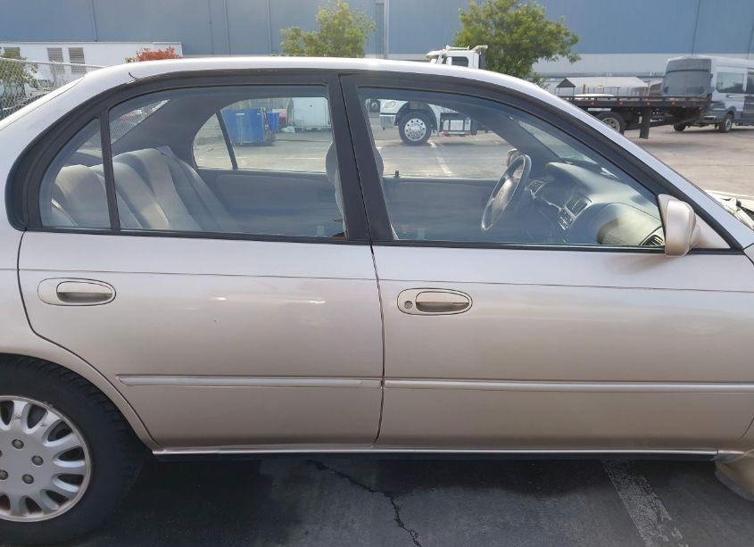 Photo 13 of 1997 Toyota Corolla DX (VIN 1NXBB02E6VZ571354)