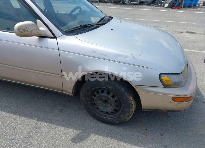 Photo 13 of 1996 Toyota Corolla DX (VIN 1NXBB02E7TZ402778)