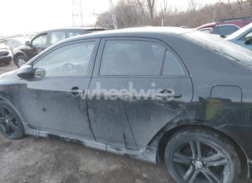 Photo 14 of 2009 Toyota Corolla XRS (VIN 1NXBE40E09Z018304)