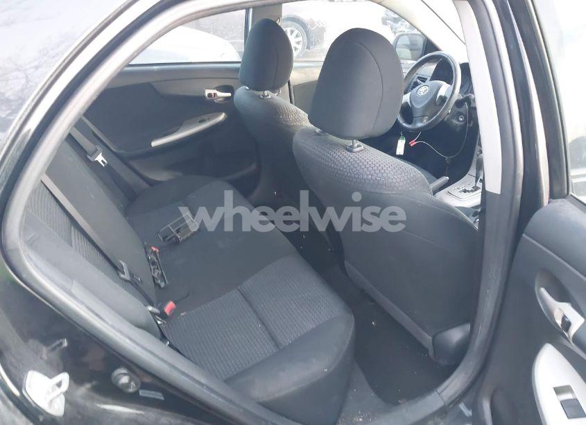 Photo 8 of 2009 Toyota Corolla XRS (VIN 1NXBE40E09Z018304)