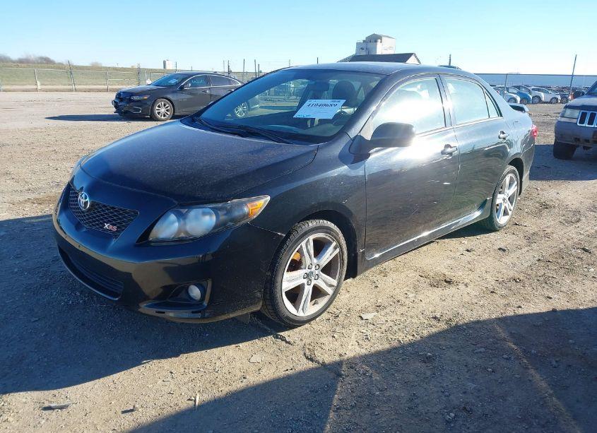 Photo 2 of 2009 Toyota Corolla XRS (VIN 1NXBE40E19Z003701)