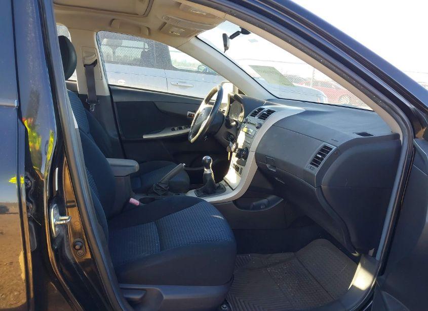 Photo 5 of 2009 Toyota Corolla XRS (VIN 1NXBE40E19Z003701)