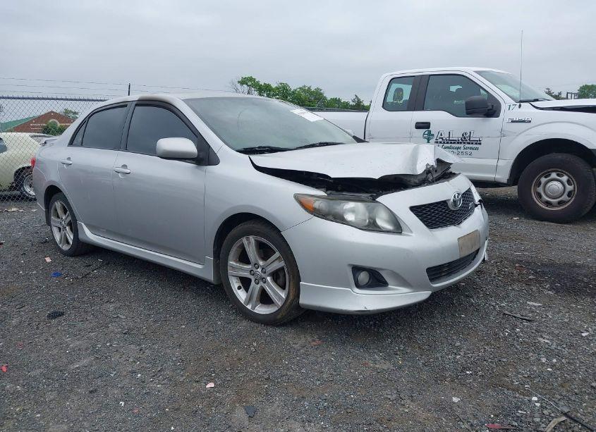 2009 Toyota Corolla XRS (VIN 1NXBE40E99Z100614) main photo