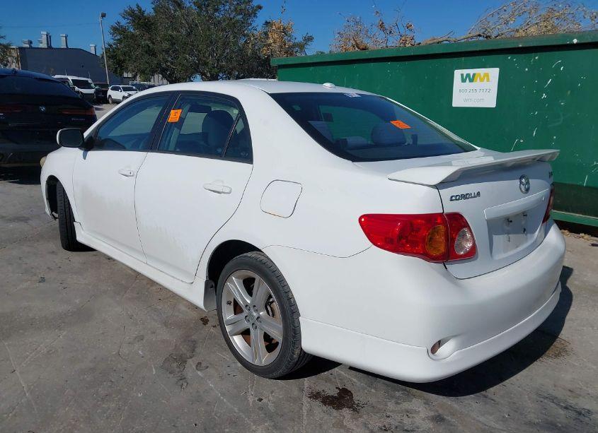 Photo 3 of 2009 Toyota Corolla XRS (VIN 1NXBE40EX9Z031240)