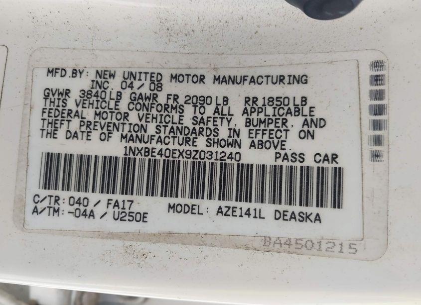 Photo 9 of 2009 Toyota Corolla XRS (VIN 1NXBE40EX9Z031240)