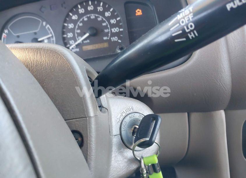 Photo 11 of 2001 Toyota Corolla CE (VIN 1NXBR12E01Z445793)