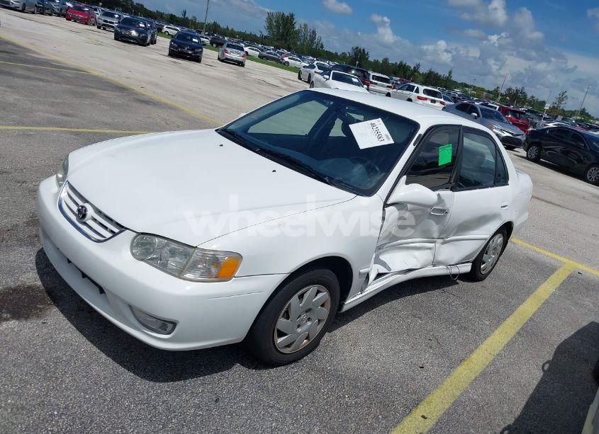 Photo 2 of 2001 Toyota Corolla S (VIN 1NXBR12E01Z550575)