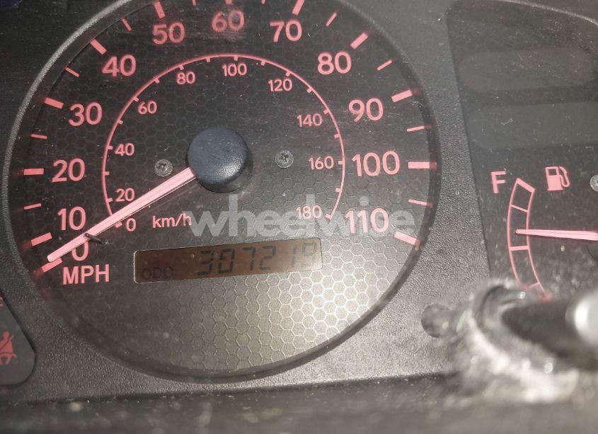 Photo 7 of 2001 Toyota Corolla S (VIN 1NXBR12E01Z550575)