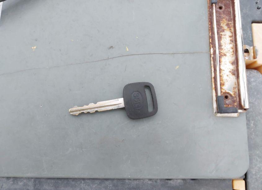 Photo 11 of 2002 Toyota Corolla S (VIN 1NXBR12E02Z567863)