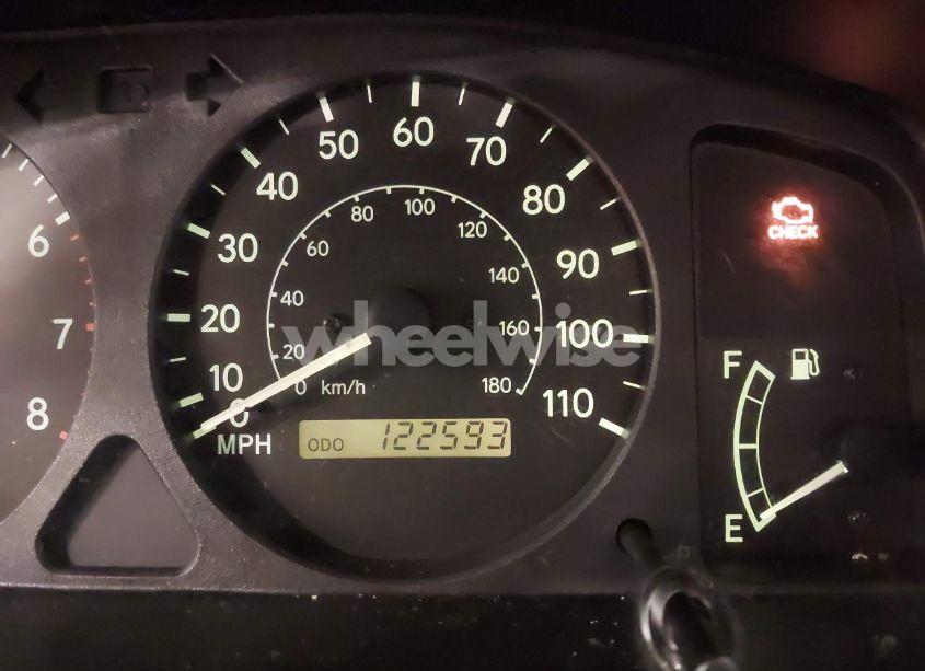 Photo 7 of 2002 Toyota Corolla LE (VIN 1NXBR12E02Z644831)