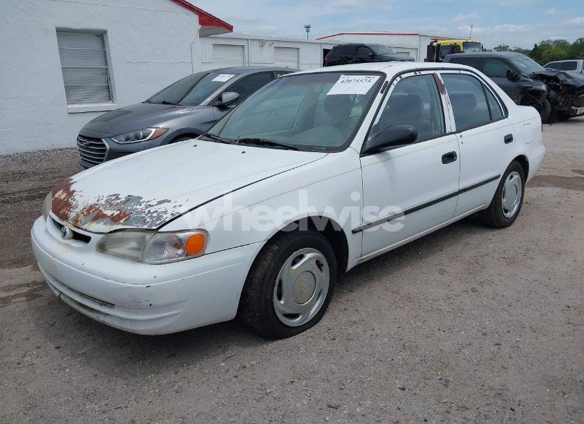 Photo 2 of 1998 Toyota Corolla CE (VIN 1NXBR12E0WZ080782)