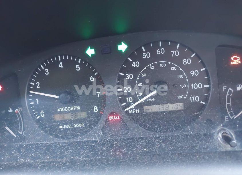 Photo 7 of 2001 Toyota Corolla LE (VIN 1NXBR12E11Z441669)