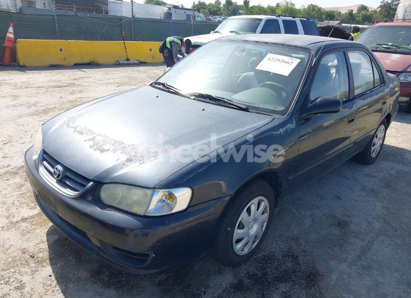 Photo 2 of 2001 Toyota Corolla LE (VIN 1NXBR12E11Z487986)