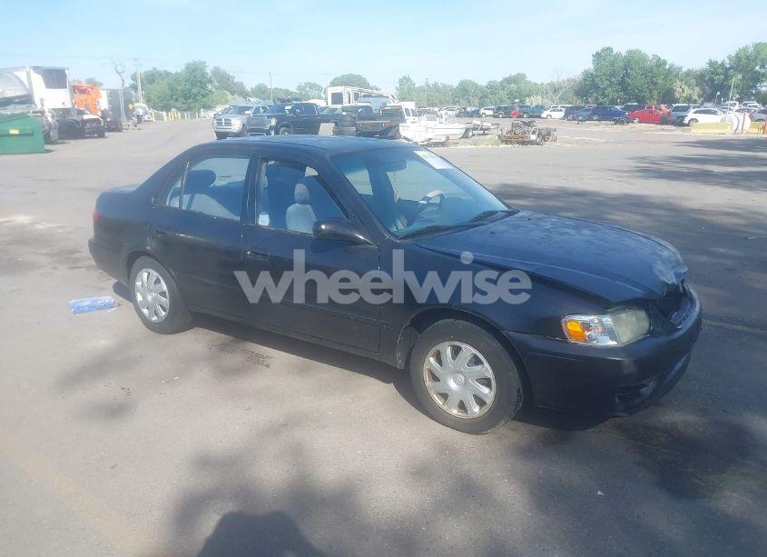 2001 Toyota Corolla LE (VIN 1NXBR12E11Z553808) main photo