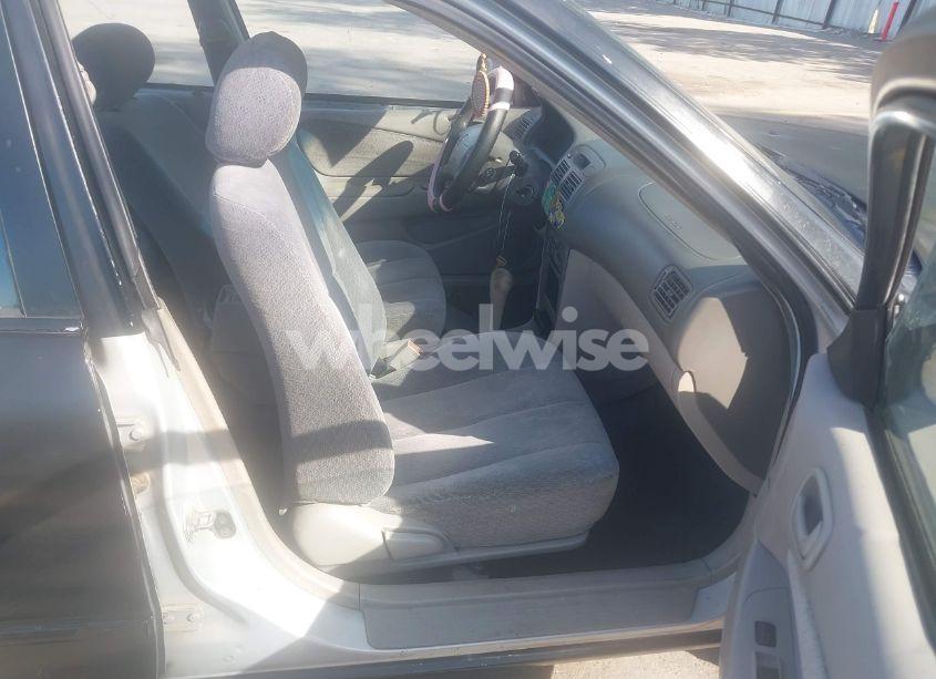 Photo 5 of 2001 Toyota Corolla LE (VIN 1NXBR12E11Z553808)