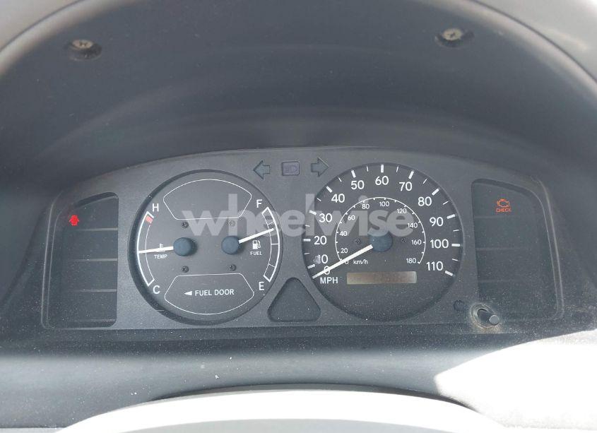 Photo 7 of 2002 Toyota Corolla CE (VIN 1NXBR12E12Z601485)