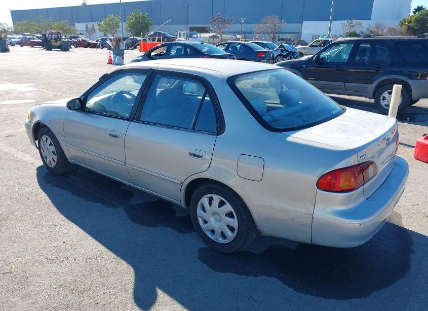 Photo 3 of 2002 Toyota Corolla (VIN 1NXBR12E12Z630498)