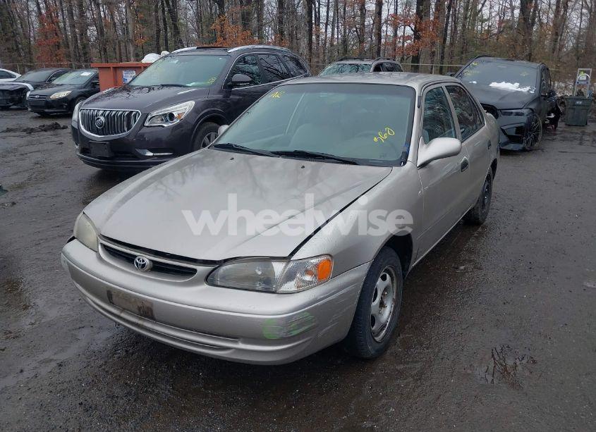 Photo 2 of 1998 Toyota Corolla VE (VIN 1NXBR12E1WZ111991)