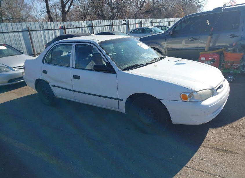 2000 Toyota Corolla CE (VIN 1NXBR12E1YZ360813) main photo
