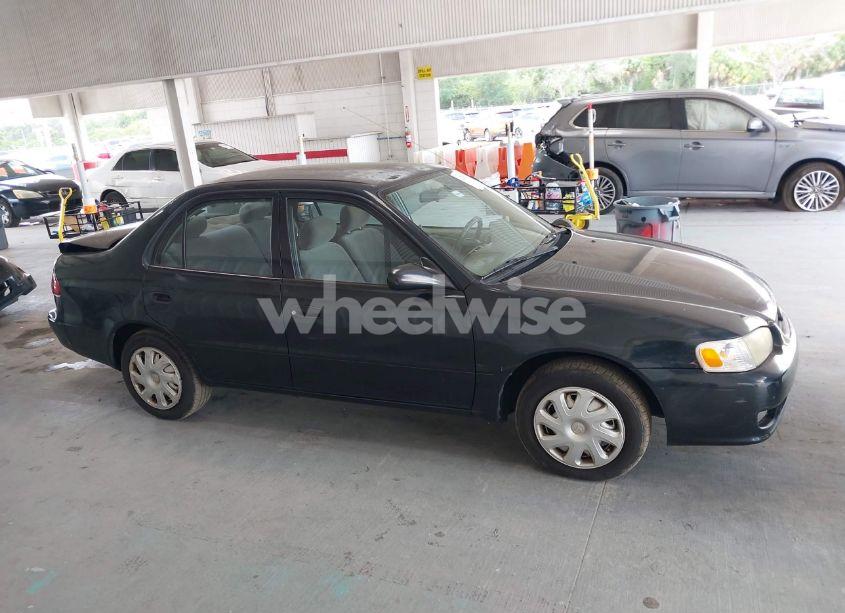 Photo 13 of 2002 Toyota Corolla CE (VIN 1NXBR12E22Z628226)
