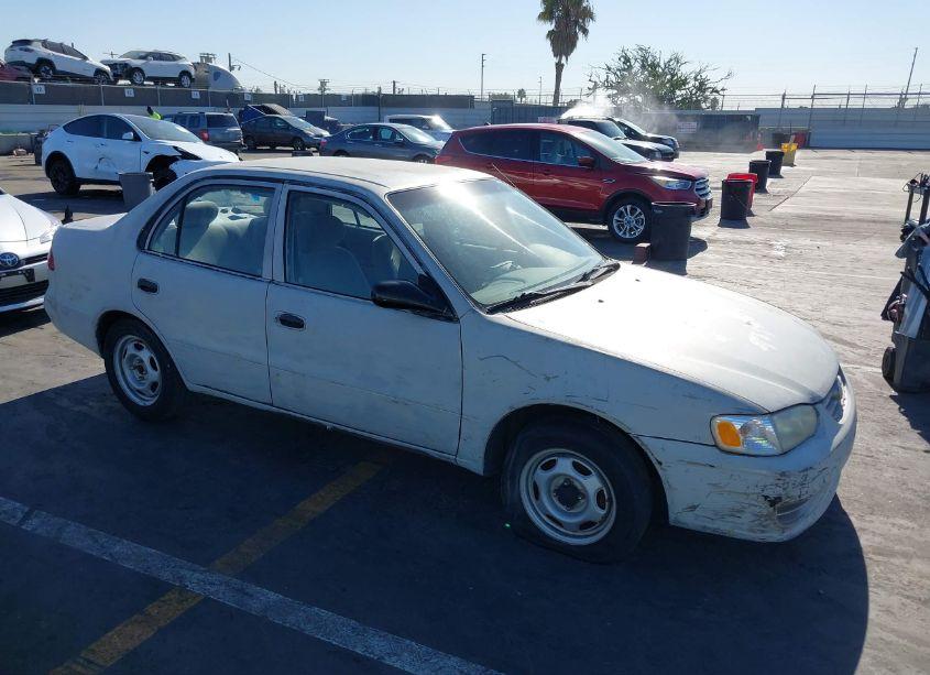 2002 Toyota Corolla CE (VIN 1NXBR12E22Z636777) main photo