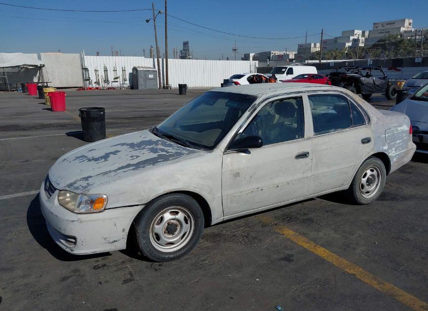 Photo 2 of 2002 Toyota Corolla CE (VIN 1NXBR12E22Z636777)