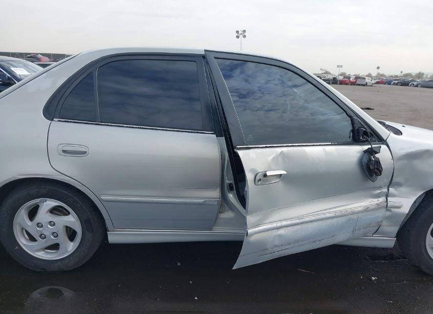 Photo 13 of 2002 Toyota Corolla S (VIN 1NXBR12E22Z655619)