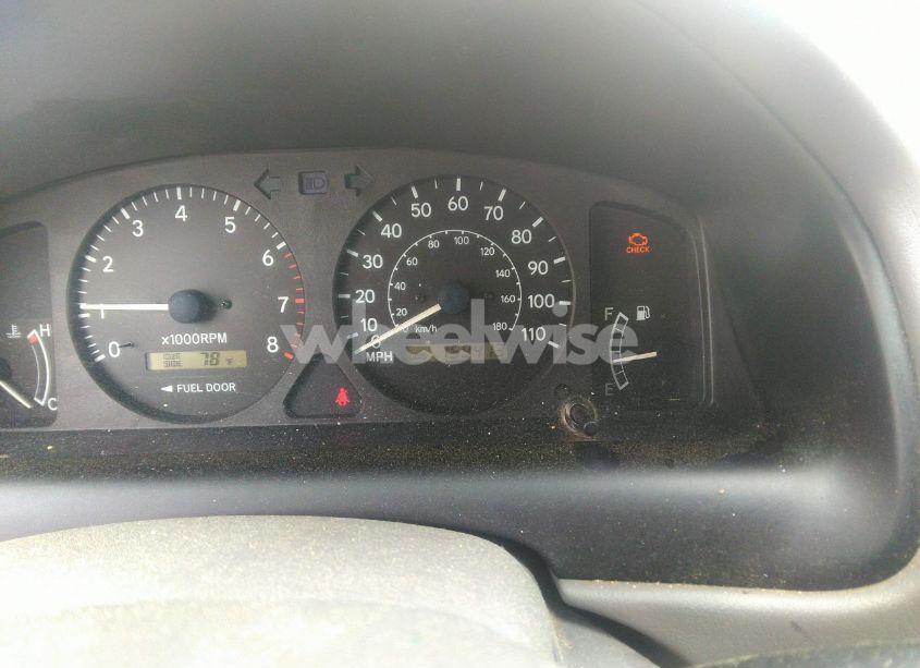 Photo 7 of 2001 Toyota Corolla LE (VIN 1NXBR12E31Z550778)