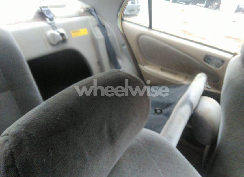 Photo 8 of 2001 Toyota Corolla LE (VIN 1NXBR12E31Z550778)