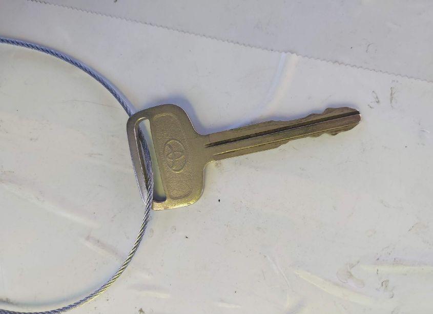 Photo 11 of 2001 Toyota Corolla LE (VIN 1NXBR12E31Z560825)