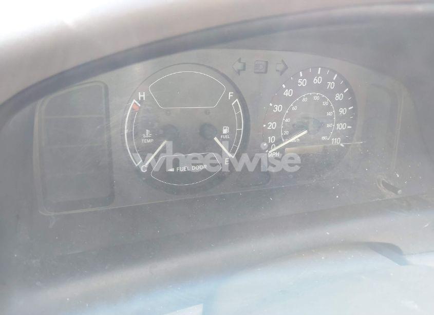 Photo 7 of 2002 Toyota Corolla CE (VIN 1NXBR12E32Z567713)