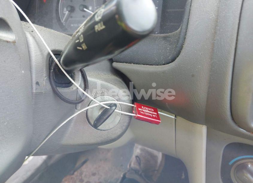 Photo 11 of 2002 Toyota Corolla CE (VIN 1NXBR12E32Z579540)