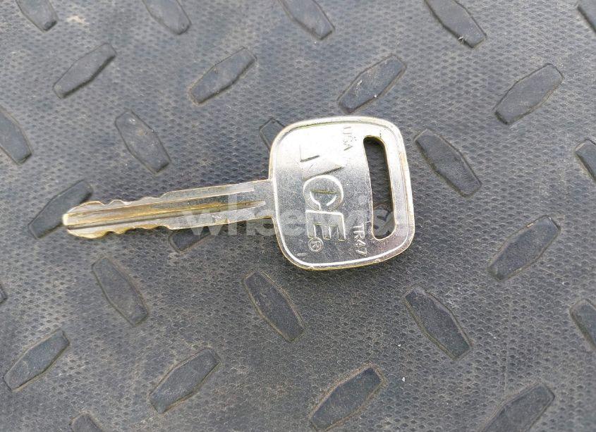 Photo 11 of 2002 Toyota Corolla LE (VIN 1NXBR12E32Z598685)