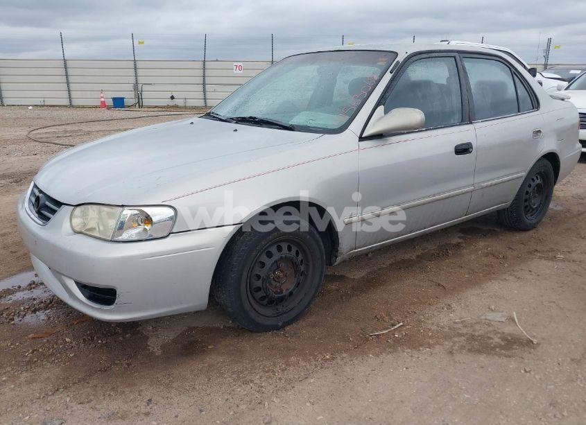 Photo 2 of 2002 Toyota Corolla LE (VIN 1NXBR12E32Z598685)