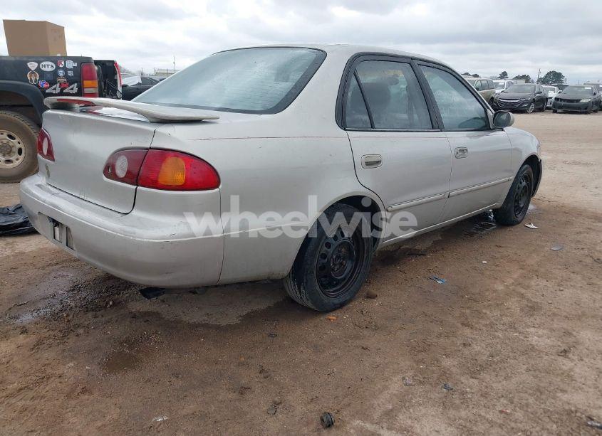 Photo 4 of 2002 Toyota Corolla LE (VIN 1NXBR12E32Z598685)