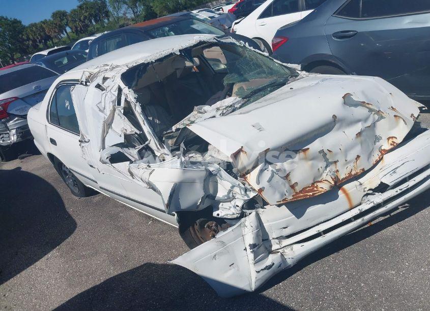 1999 Toyota Corolla CE (VIN 1NXBR12E3XZ272604) main photo