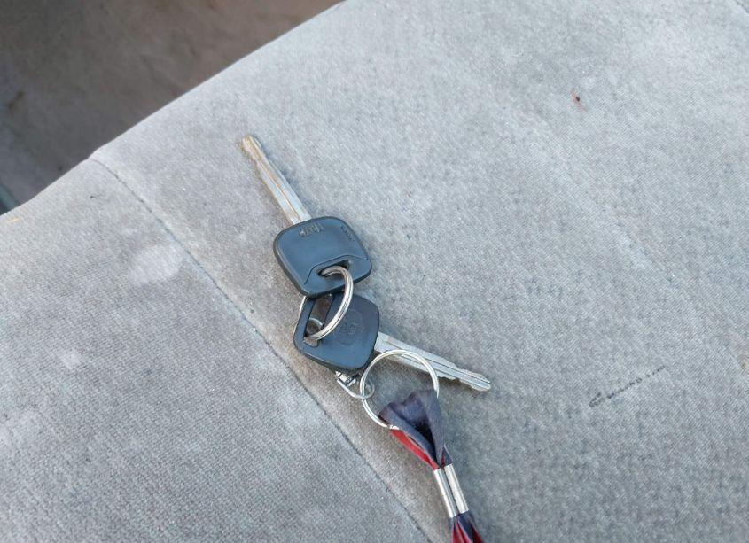 Photo 11 of 2000 Toyota Corolla CE (VIN 1NXBR12E3YZ317106)