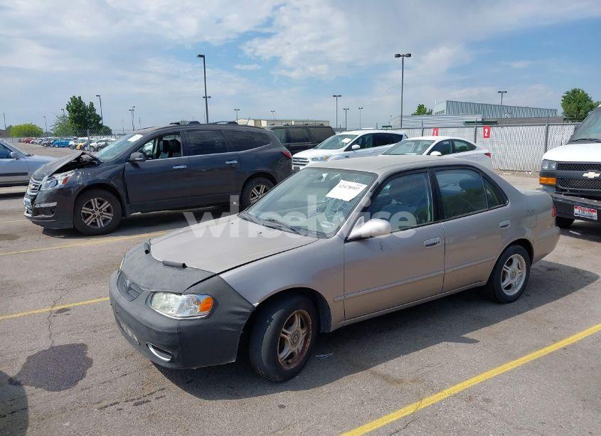 Photo 2 of 2001 Toyota Corolla LE (VIN 1NXBR12E41Z558016)