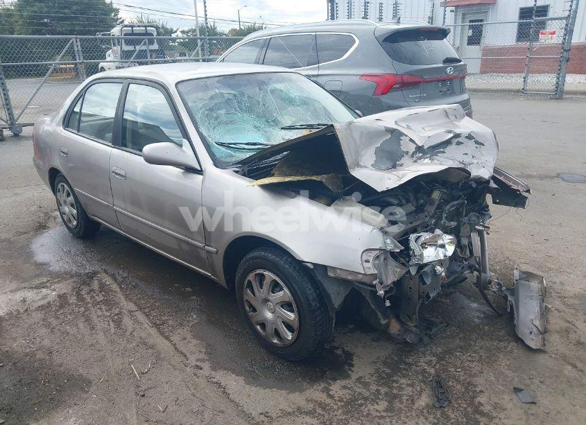 2002 Toyota Corolla LE (VIN 1NXBR12E42Z599084) main photo