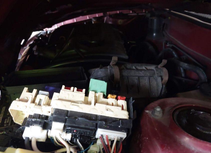 Photo 10 of 2000 Toyota Corolla VE (VIN 1NXBR12E4YZ348848)