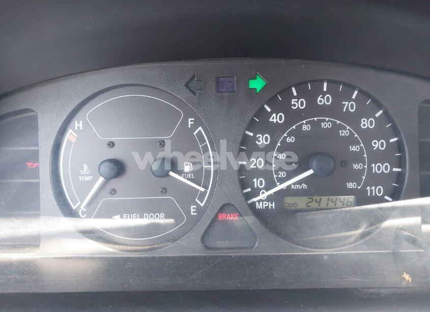 Photo 7 of 2002 Toyota Corolla CE (VIN 1NXBR12E52Z584240)