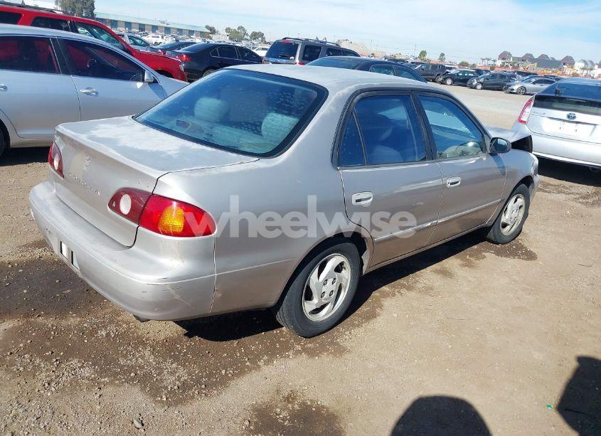 Photo 4 of 2002 Toyota Corolla LE (VIN 1NXBR12E52Z627247)