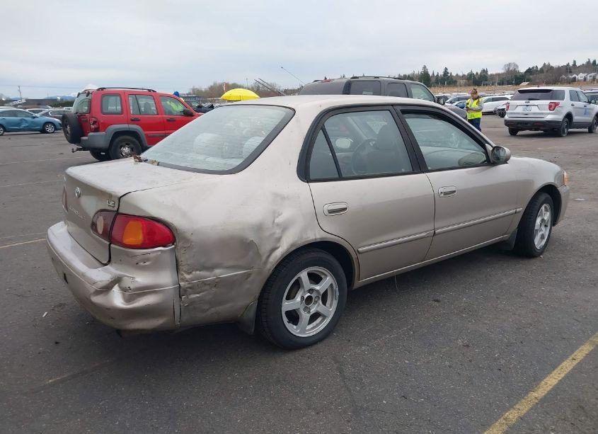 Photo 4 of 2002 Toyota Corolla LE (VIN 1NXBR12E52Z650916)