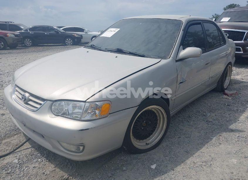 Photo 2 of 2002 Toyota Corolla S (VIN 1NXBR12E52Z654660)