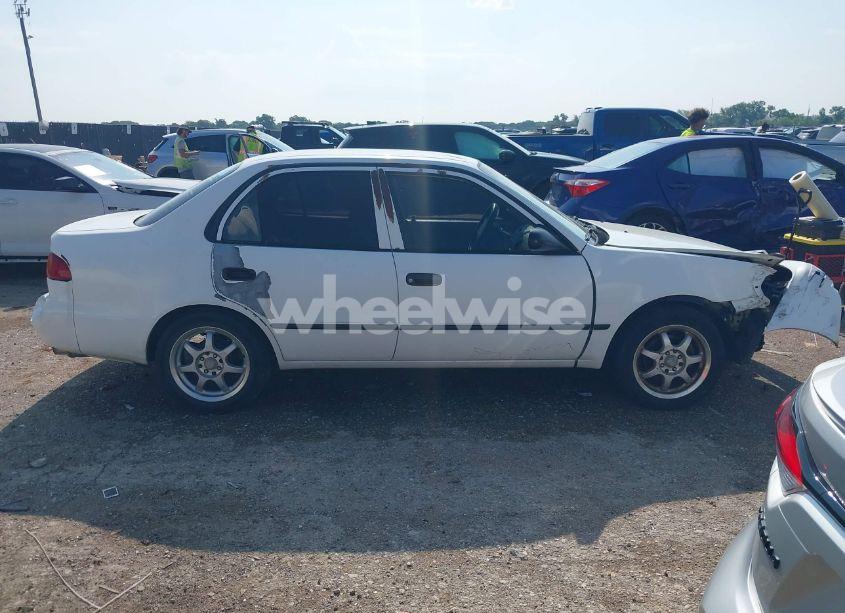 Photo 13 of 1998 Toyota Corolla CE (VIN 1NXBR12E5WZ025437)