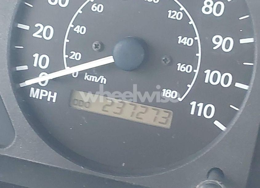 Photo 15 of 1998 Toyota Corolla CE (VIN 1NXBR12E5WZ025437)