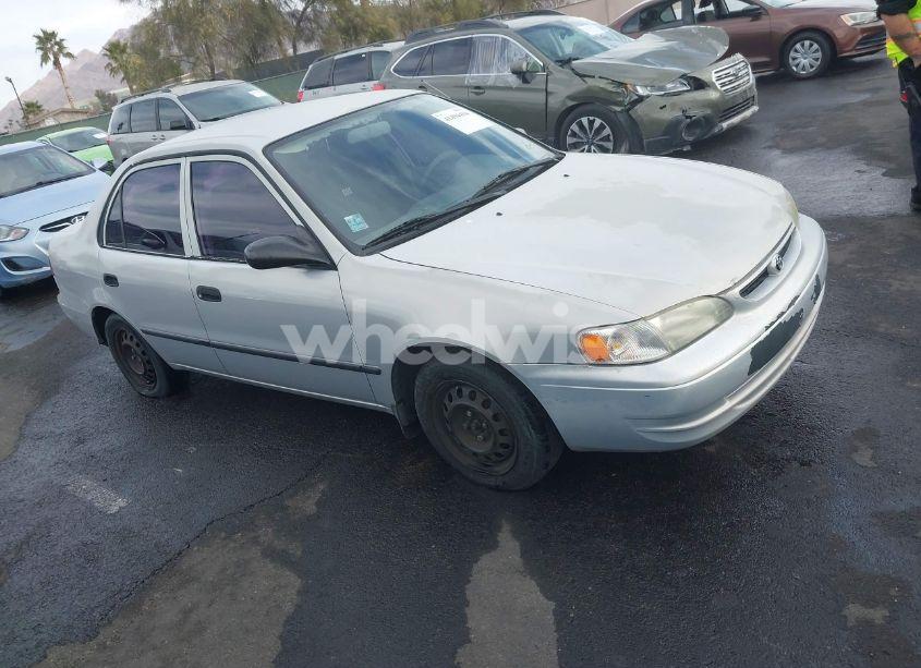 1999 Toyota Corolla CE (VIN 1NXBR12E5XZ161858) main photo