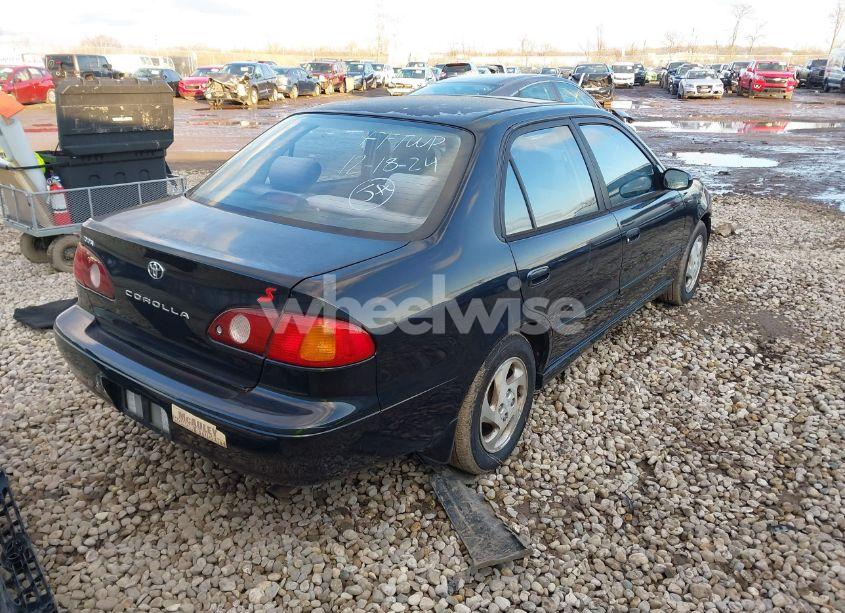 Photo 4 of 2002 Toyota Corolla S (VIN 1NXBR12E62Z590371)